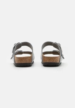 Birkenstock Arizona Big Buckle Narrow Fit - Chaussons - Metallic Silver -La Mode Soldes 1127a8e477c24c43bcfcf37f91c07b43