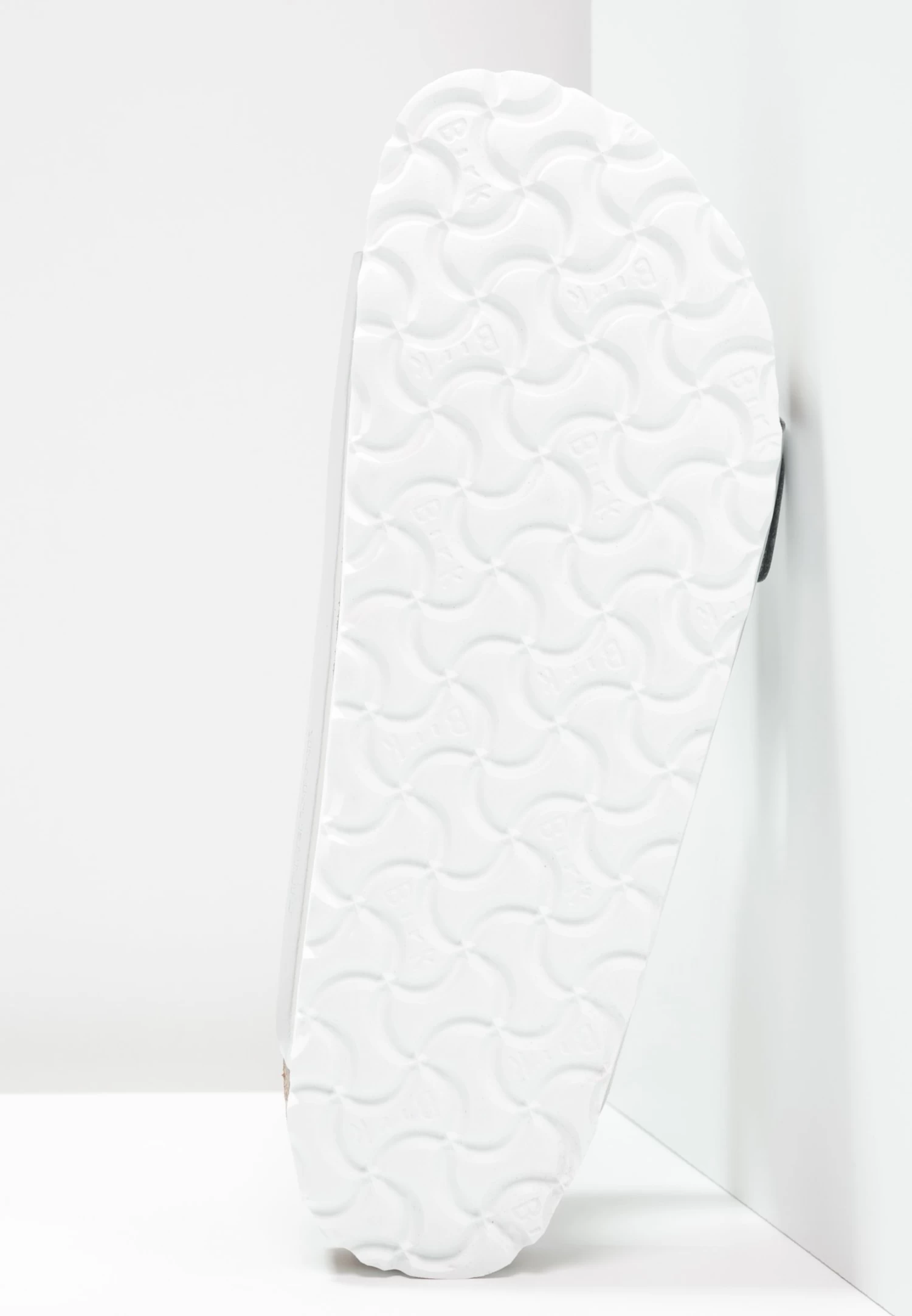 Birkenstock Arizona Nl Sfb Narrow - Mules - Metallic Silver 8 Birkenstock Arizona Nl Sfb Narrow - Mules - Metallic Silver – Image 6