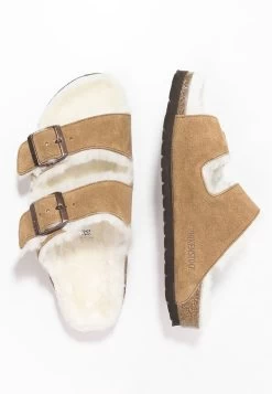 Birkenstock Arizona - Chaussons - Light Brown -La Mode Soldes 36850de18cba4fa2885f30dc33827932
