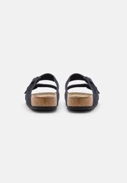 Birkenstock Arizona Soft Footbed Unisex - Chaussons - Midnight 10 Birkenstock Arizona Soft Footbed Unisex - Chaussons - Midnight -La Mode Soldes 4eb4e7cb0fdd4c1fadf6f07ebe00db36