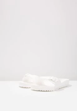 Birkenstock Madrid - Chaussons - White -La Mode Soldes d37175f63116479fa52cf3ec532d1b1a