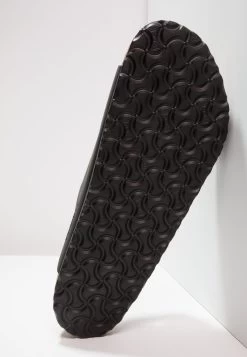 Birkenstock Arizona Soft Footbed - Mules - Black 12 Birkenstock Arizona Soft Footbed - Mules - Black -La Mode Soldes 37be758abd854206b6d1f7f67717b32c