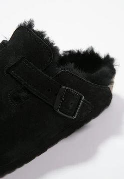 Birkenstock Boston - Chaussons - Black -La Mode Soldes 4d425bb4d01749029dd7fa4f9a254880