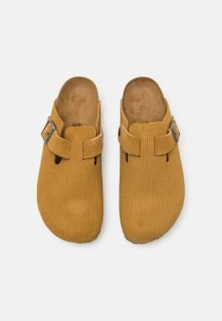 Birkenstock Boston Unisex - Chaussons - Brown -La Mode Soldes 8d116e0e449c4ae081b4e773b17ac201