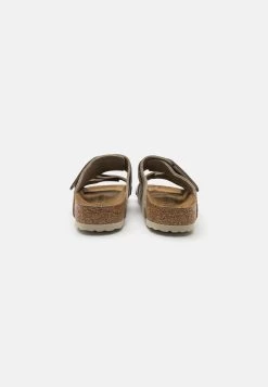 Birkenstock Uji Unisex - Chaussons - Taupe -La Mode Soldes 8fc2200940b2454daaf67098cd29474e